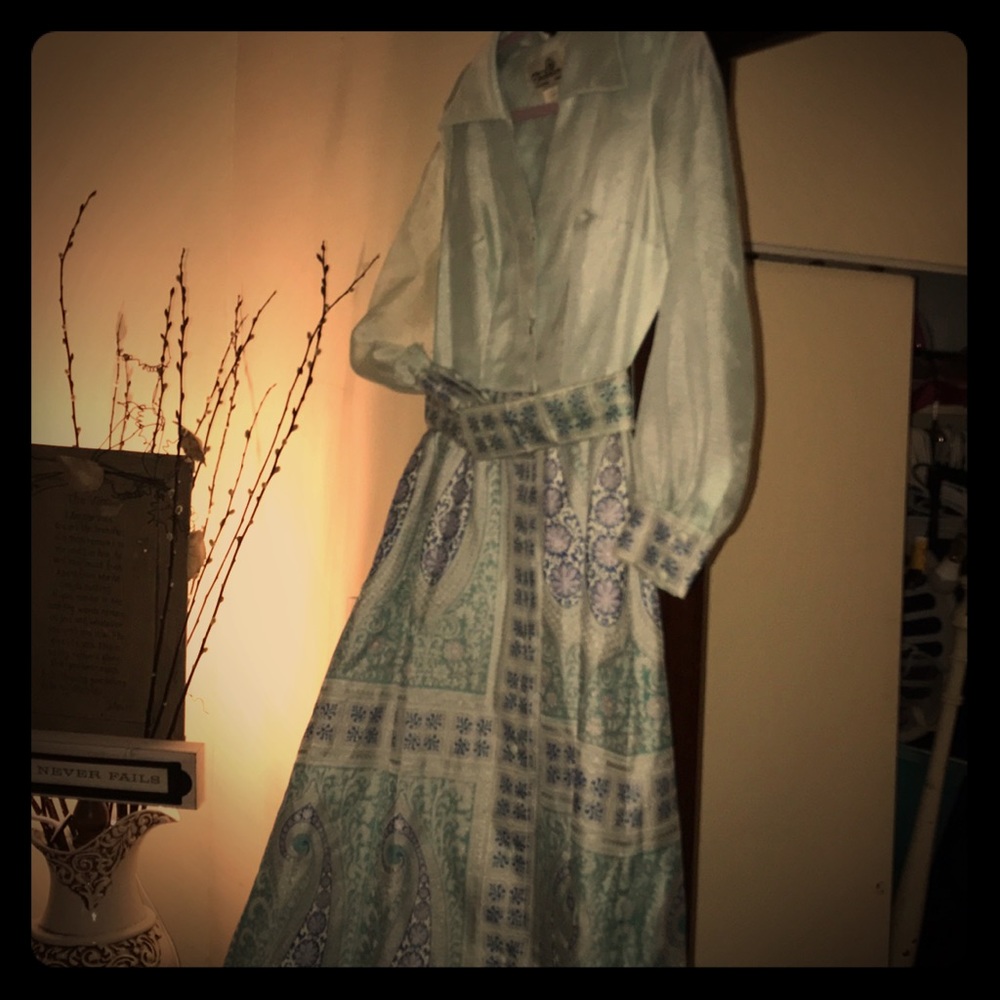 Vintage 1960s Alfred Shaheen  RARE FIND!